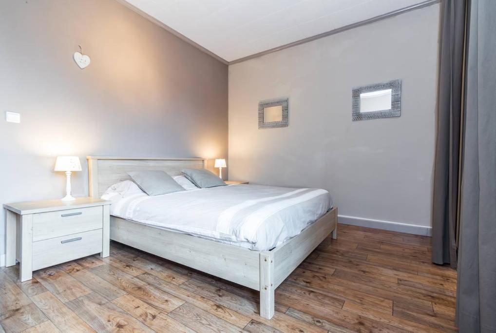 Charmant Appartement Met Zicht Damse Vaart @Brugge Exterior photo
